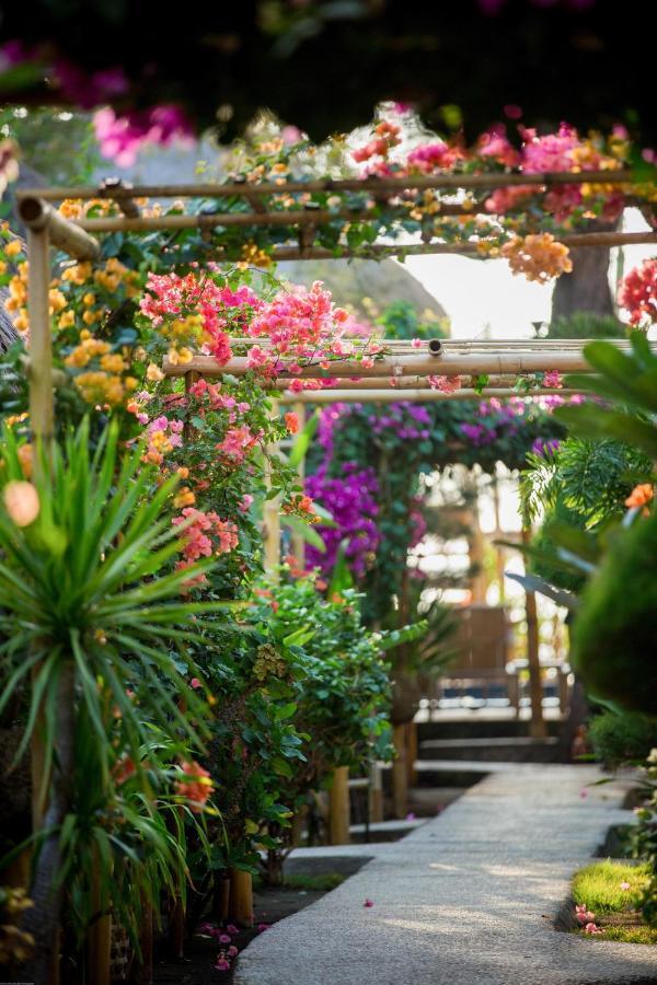 Bambu Cottages Gili Air Exterior photo